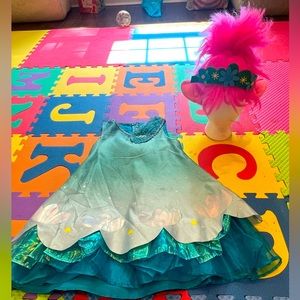 Trolls Poppy costume with Wig, girls size S(4/6x)-Original Dream Works costume